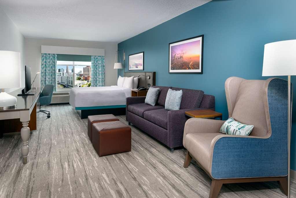 Hilton Garden Inn Charlotte Uptown Habitación foto