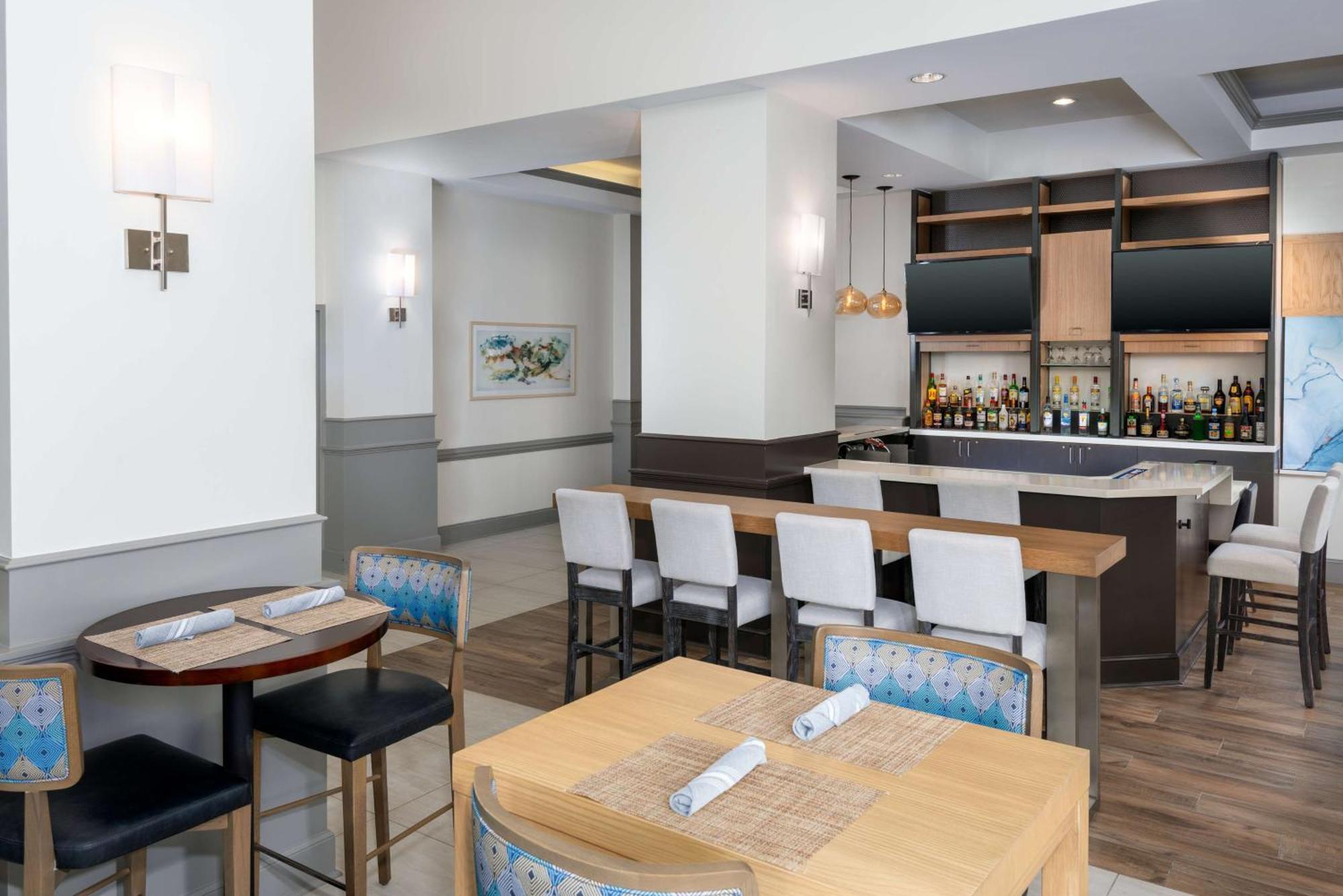 Hilton Garden Inn Charlotte Uptown Exterior foto